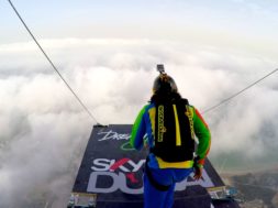 Dream Jump – Dubai 4K