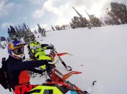 Snowbiking na bezdrożach Idaho