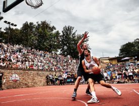 Red Bull King of the Rock Highlights: 1 on 1 Basketball Finały