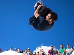 Freerunning’s Elite Hit the Rooftops to Prepare for Art of Motion 2016