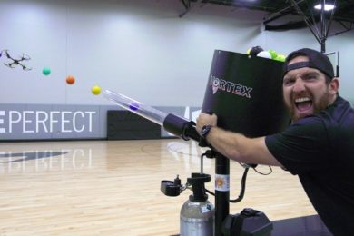 Polowanie na drony | Dude Perfect