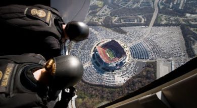 WOW! Navy SEALS’ – niesamowity skok na Stadion