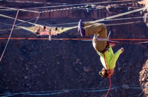 BASE Jumping & Highlining Szaleństwo na sieci !