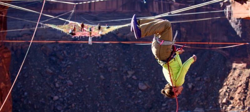 BASE Jumping & Highlining Szaleństwo na sieci !