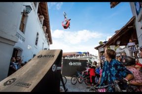 Monster Energy: Down Hill Taxco 2016